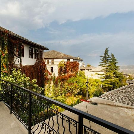 Guest House Tea Gjirokastër Eksteriør billede