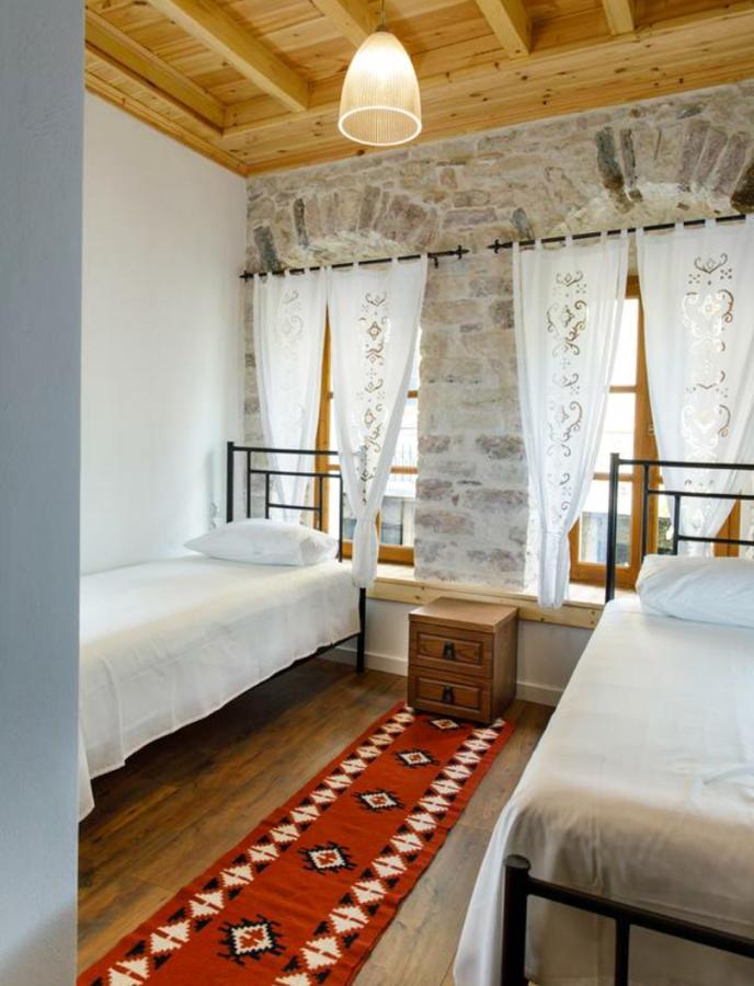 Guest House Tea Gjirokastër Eksteriør billede