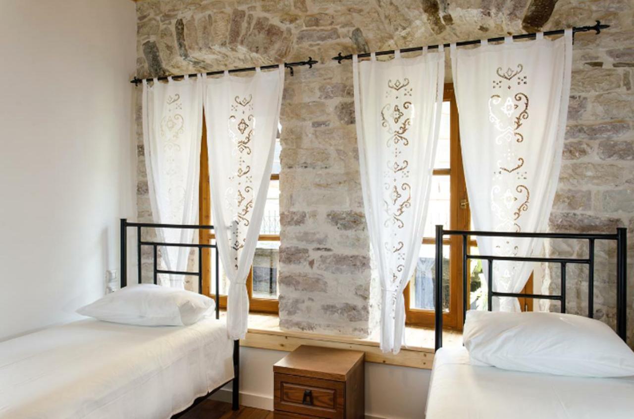 Guest House Tea Gjirokastër Eksteriør billede